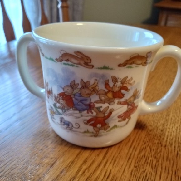 Royal Doulton Bunnykins Double Handled Mug - Picture 3 of 4